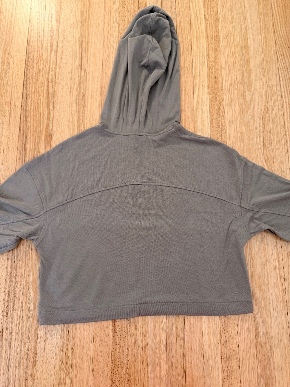 Lululemon BeCalm Soft Cropped Tan Hoodie Size XS/S - Picture 2 of 4